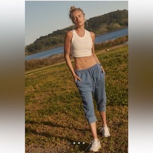 Free People NWT Best Of Cropped Joggers Size M in Blue Flame (Medium Blue)